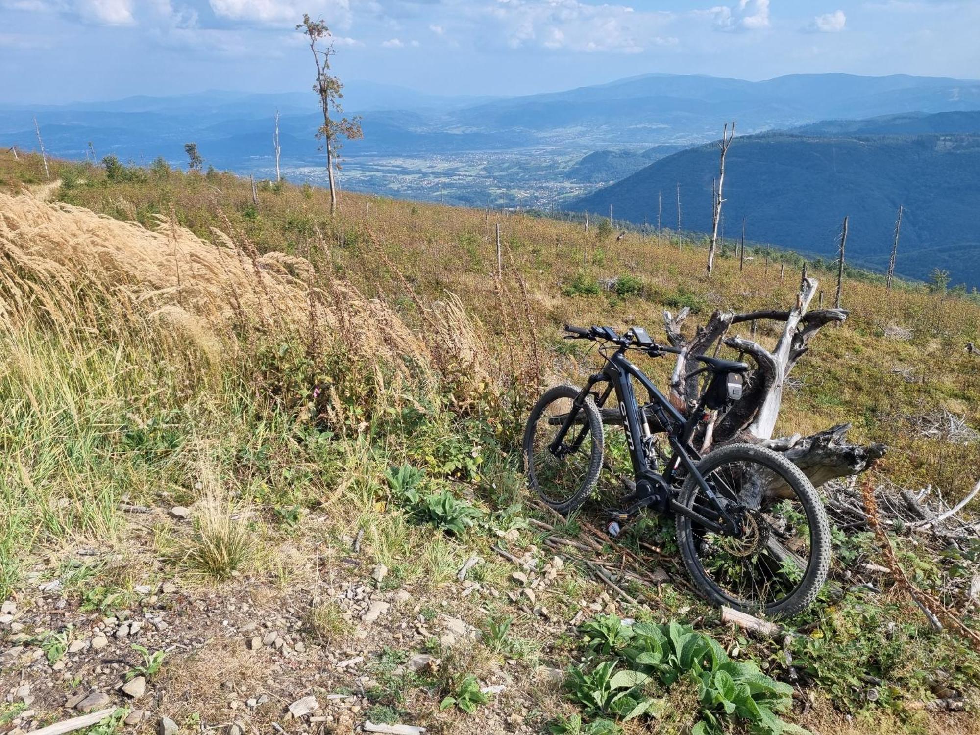 Apartament Elbrus Czyrna Szczyrk Wypozyczalnia Rowerow E-Bike Czyrna Szkola Narciarska & Wypozyczalnia Ski Serwis Exterior photo